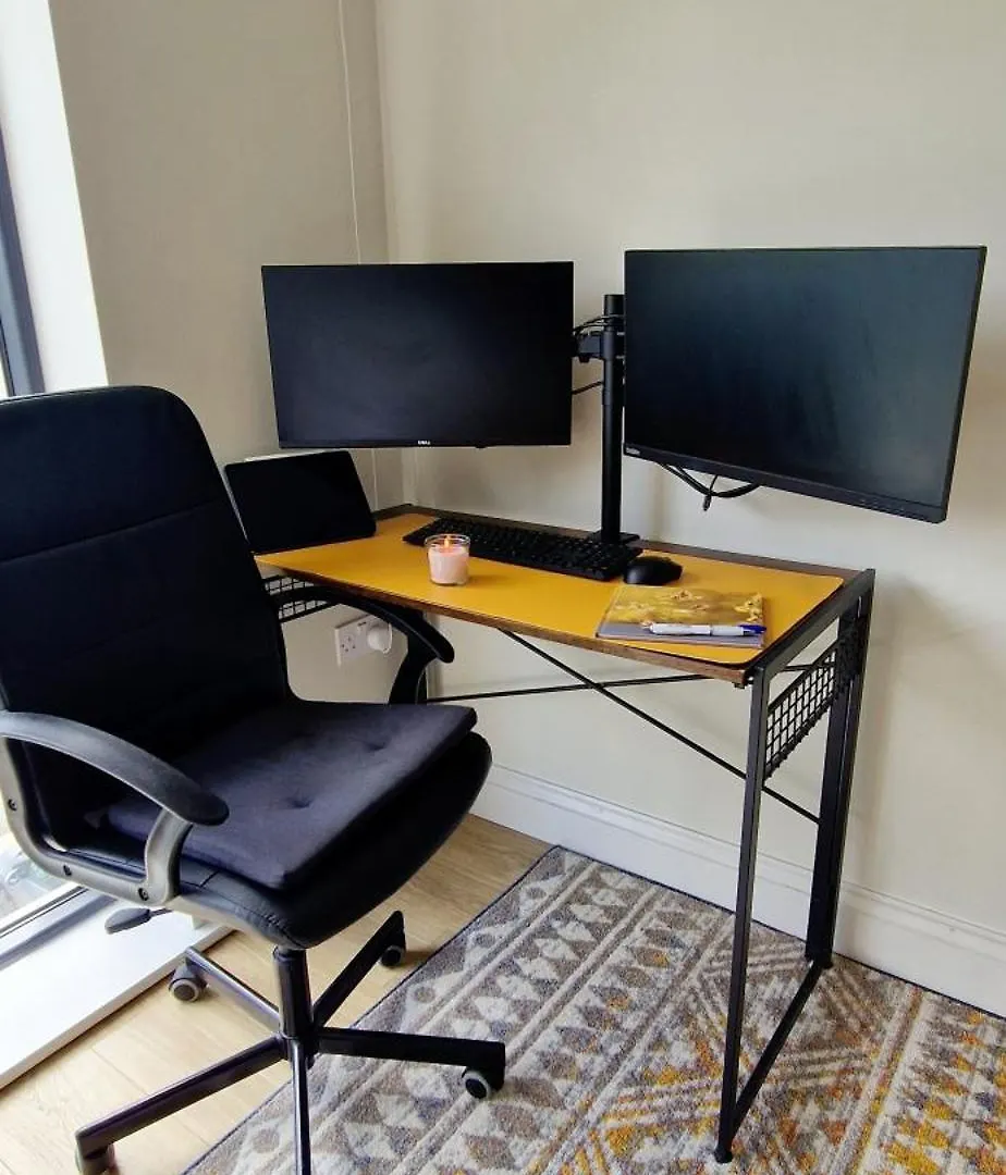 Homestay The Matrix Apartment Dublin